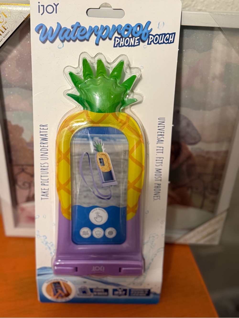iJoy Waterproof Pineapple Phone Pouch - Yellow/Green/Purple